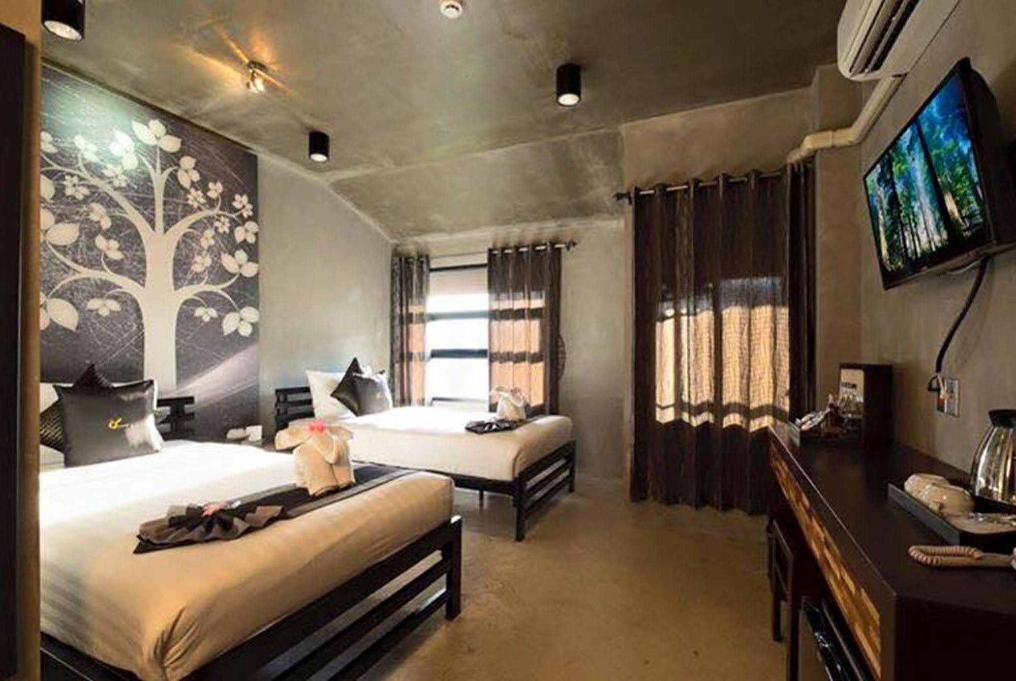 מלון צ'יאנג מאי Thapae Loft מראה חיצוני תמונה