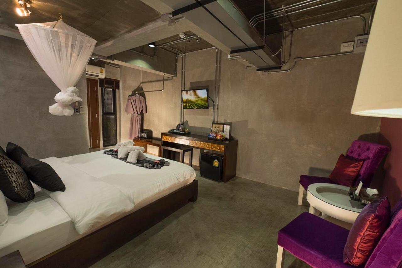 מלון צ'יאנג מאי Thapae Loft מראה חיצוני תמונה